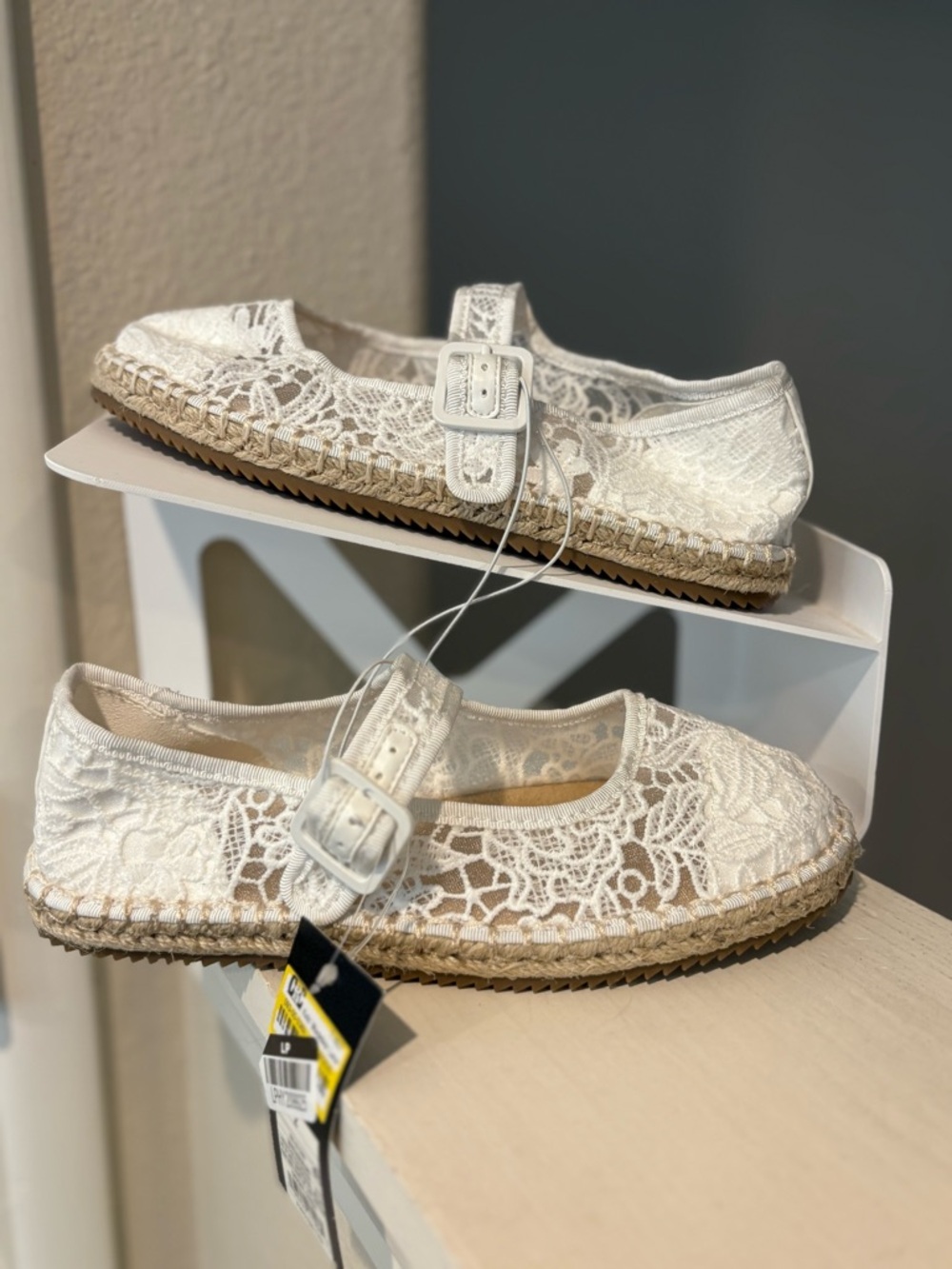 New Art Class Shoes Kids Girls White Madeline Lace Espadrille Flats Size 2